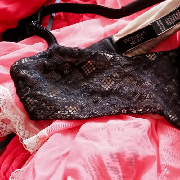 🌹Victoria's Secret Body by Victoria Sexy Black & Nude Bra w/Lace Detail 36D🌹 - Picture 8 of 13